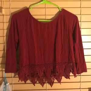 Maroon t shirt